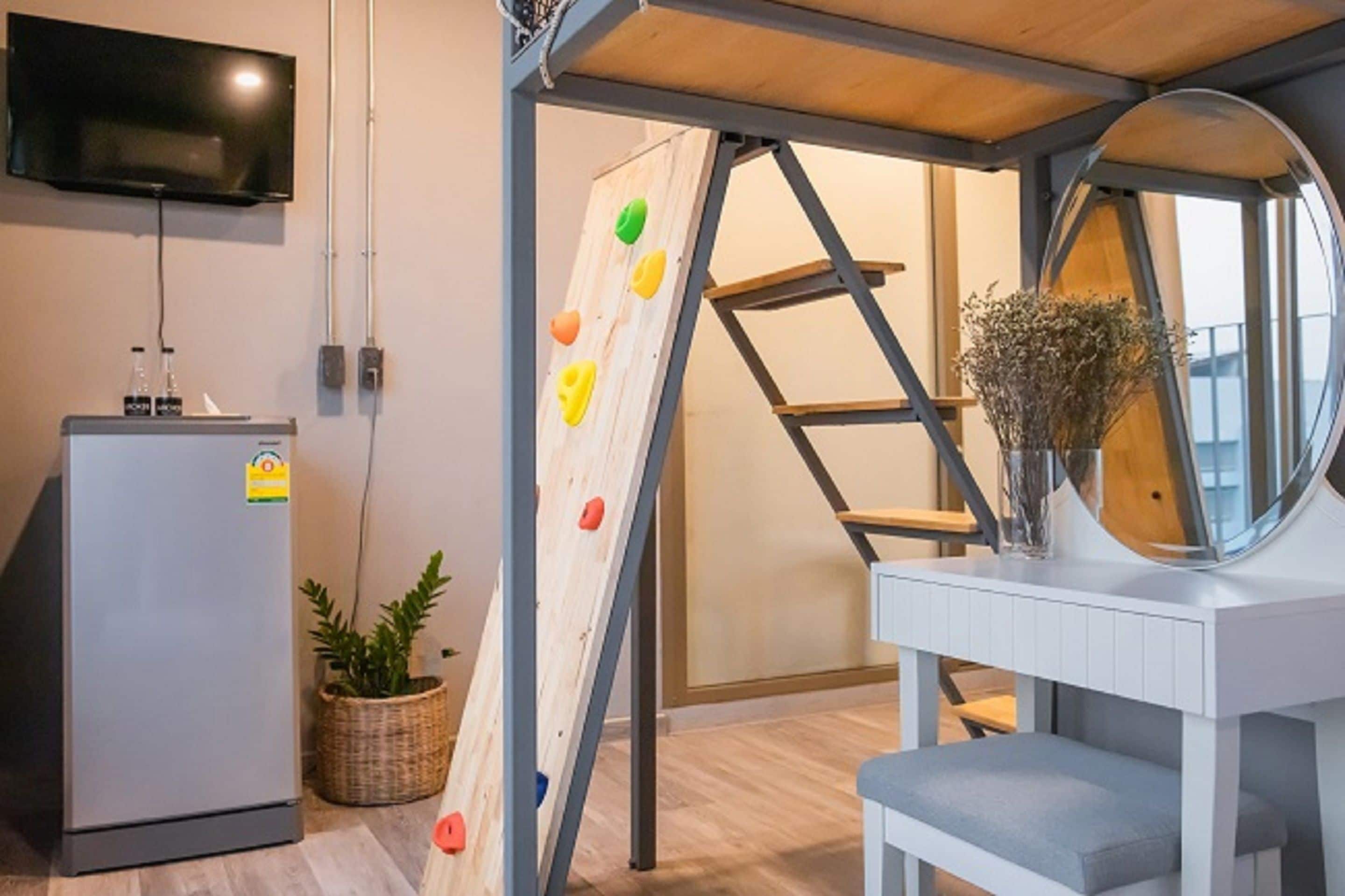 Caja de seguridad en la habitación, cortinas blackout y wifi gratis 