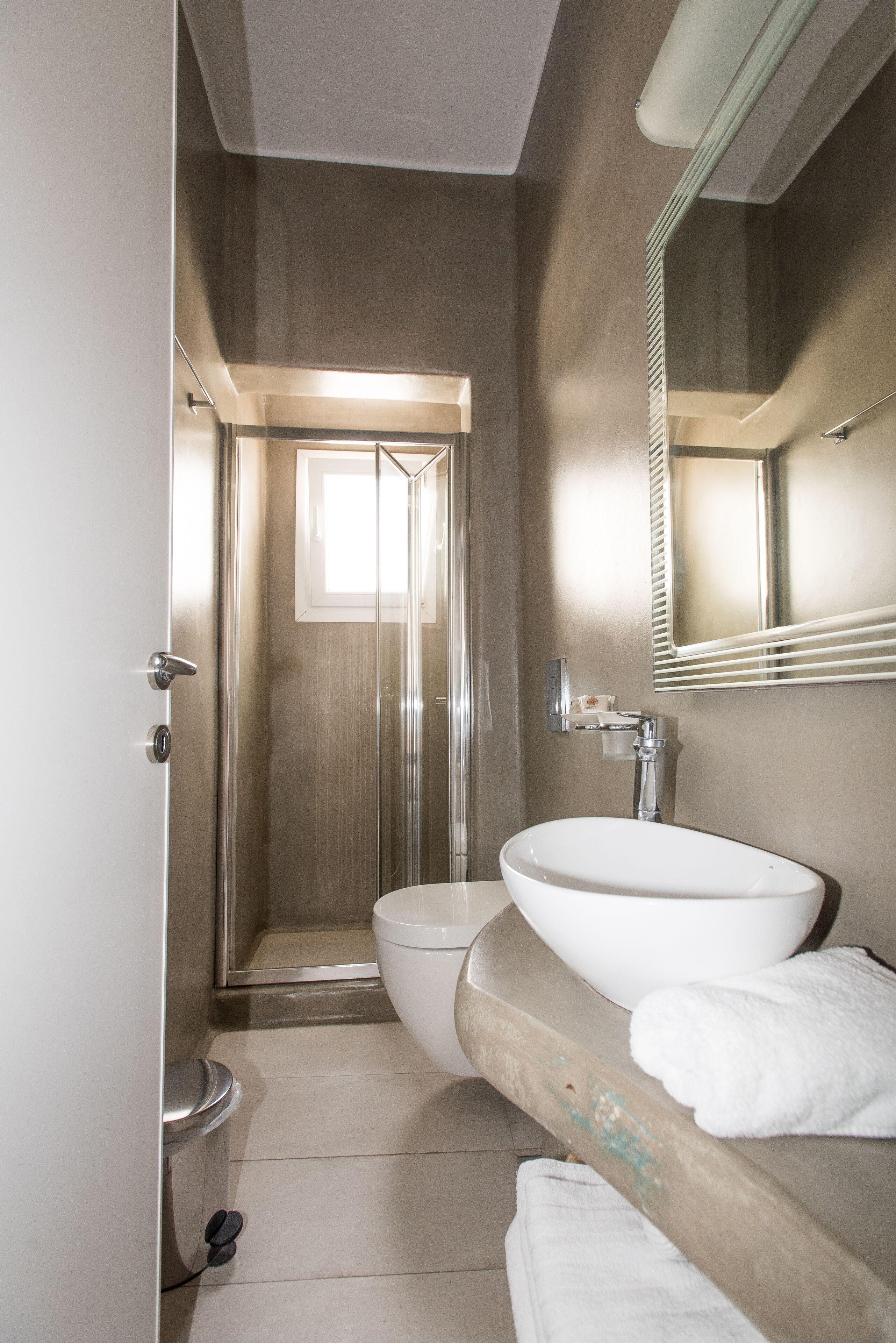 junior suite, sea view | bathroom shower