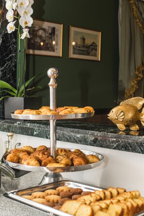 Desayuno buffet incluido todos los días
