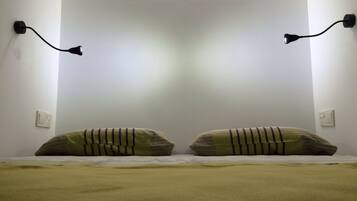 Asrama Umum (Mixed - Double Capsule) | Wi-Fi gratis