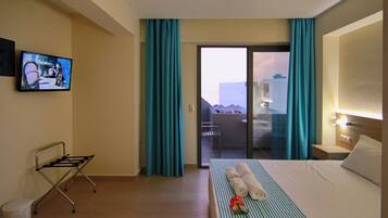 Bar mini, seterika/papan seterika, Wi-fi percuma