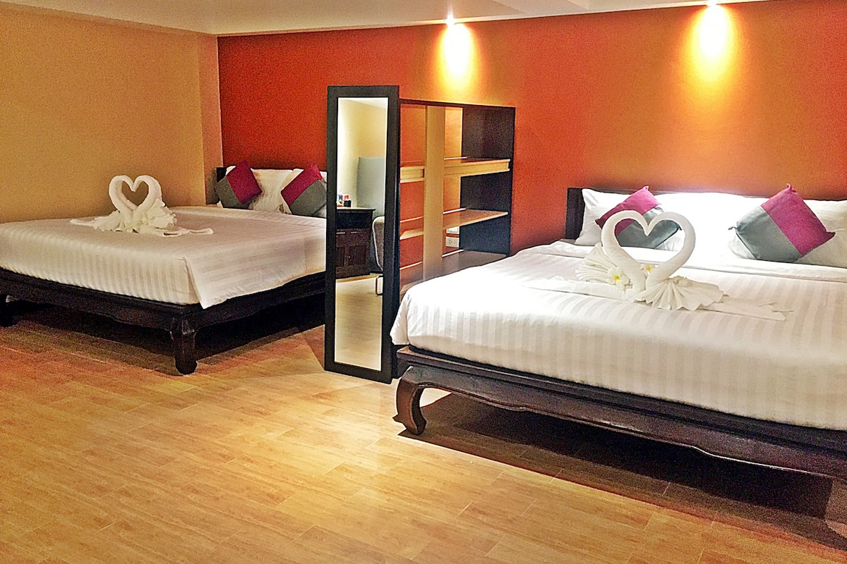 Suite with Two Double Beds
