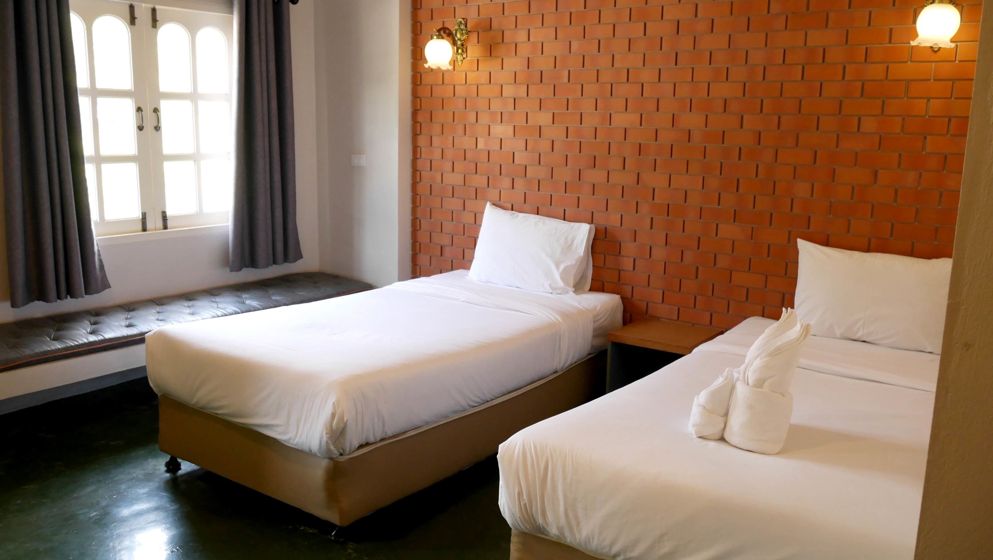 villa twin room | minibar, desk, soundproofing, free wifi