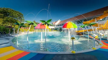 Outdoor pool, open 7:00 AM to 7:00 PM, pool loungers, lifeguards on site