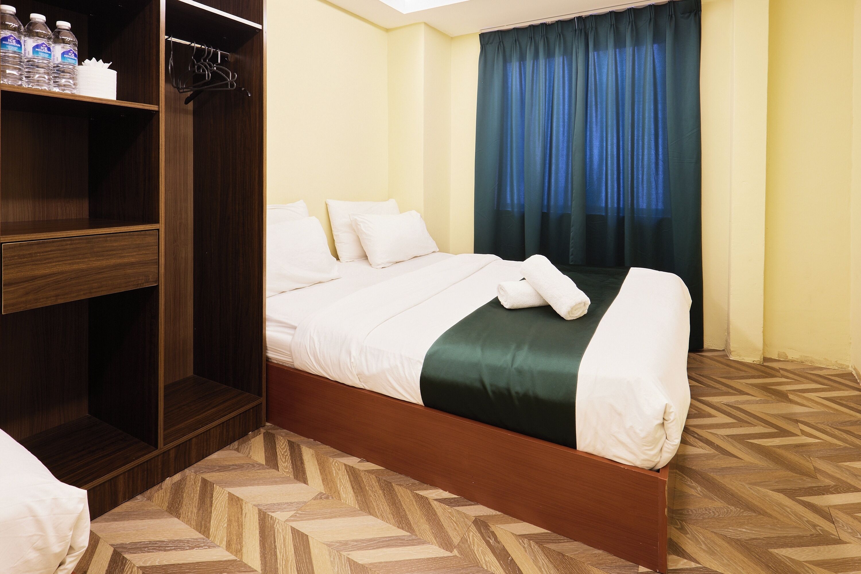 Photo - Fast Hotel Setapak Near Tunku Abdul Rahman UMT KL