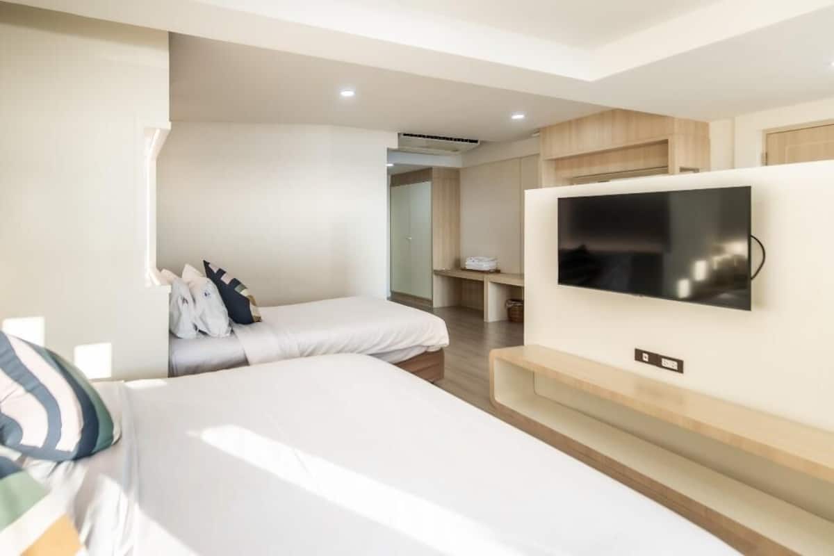 Phòng dành cho gia đình, quang cảnh biển | Minibar, truy cập Internet không dây miễn phí