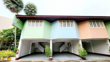 Standard Town Home | Exterior