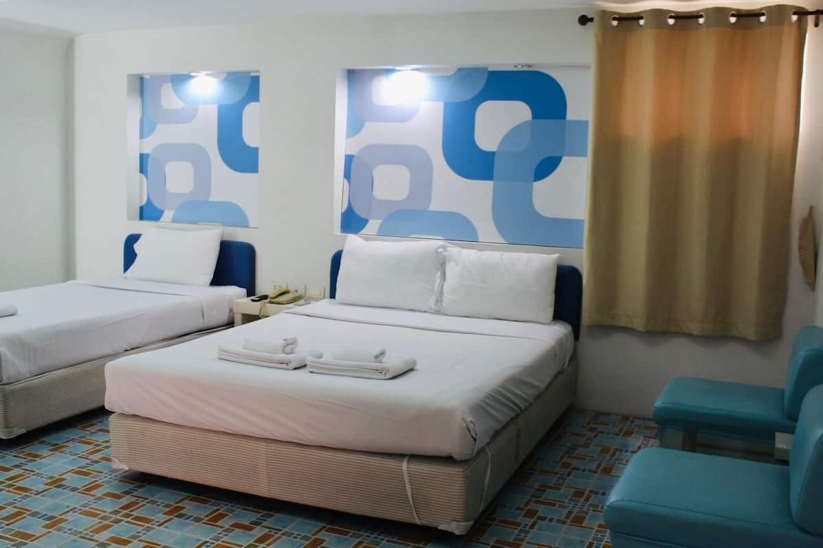 Phòng 3 phong cách cổ điển | Minibar, truy cập Internet không dây miễn phí