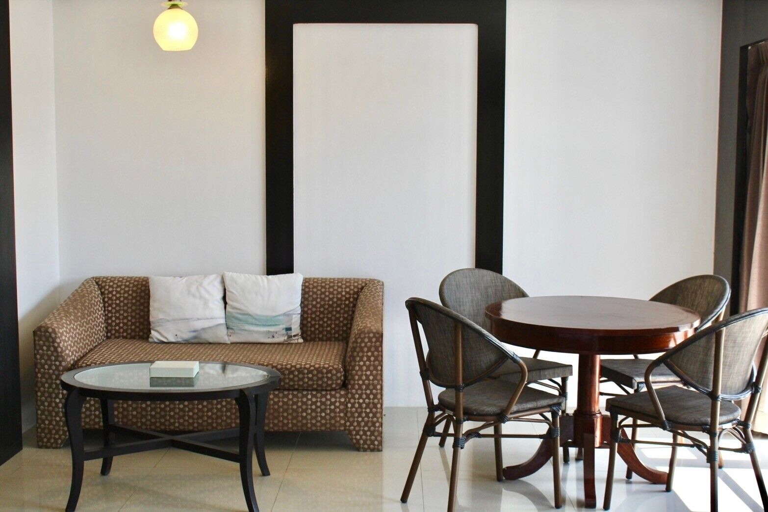 S2 Suite | ภายใน