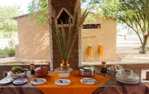 Breakfast, lunch, dinner served; international cuisine