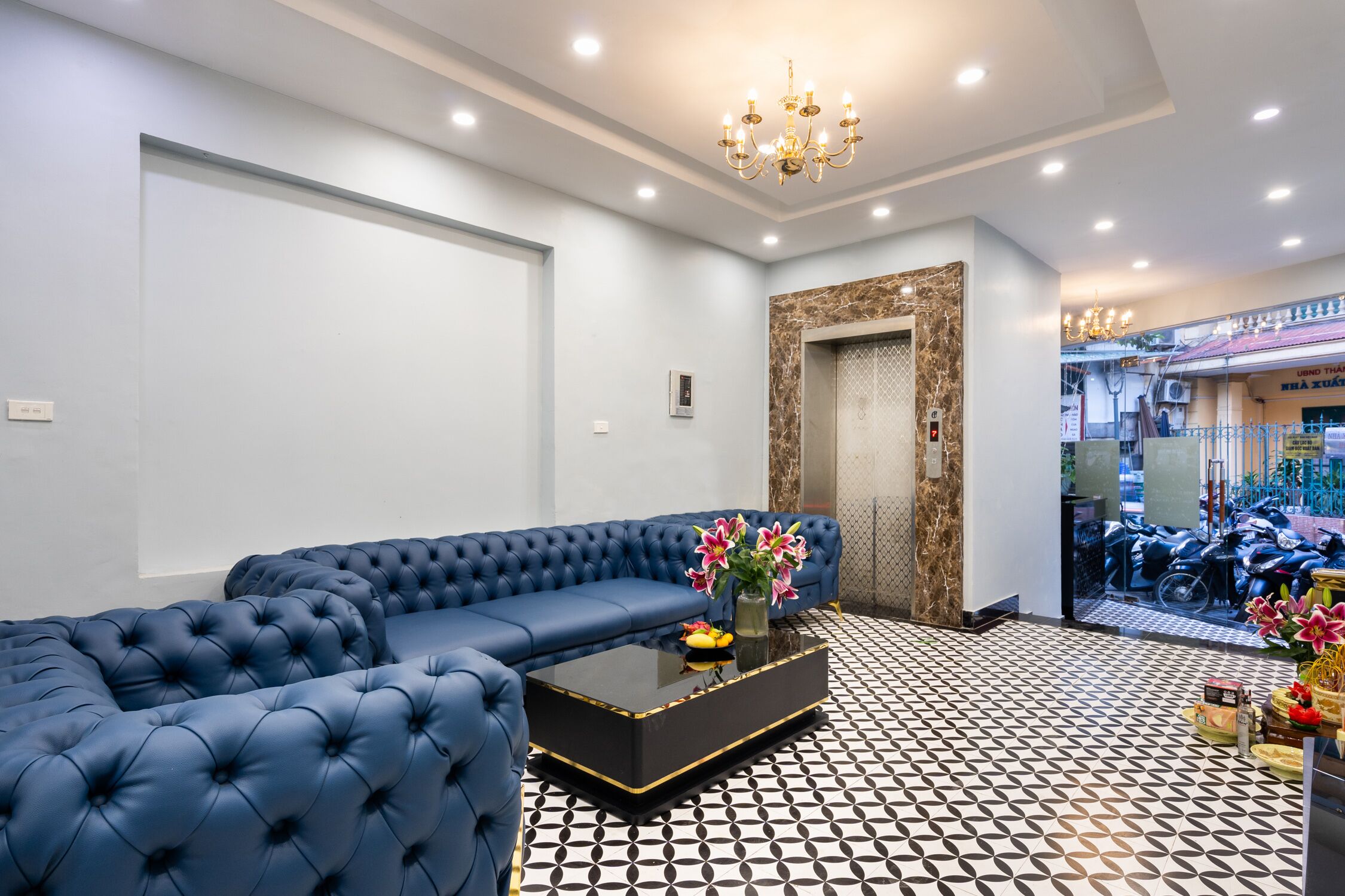 Siddeområde i lobbyen