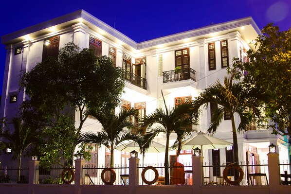 Front of property - evening/night