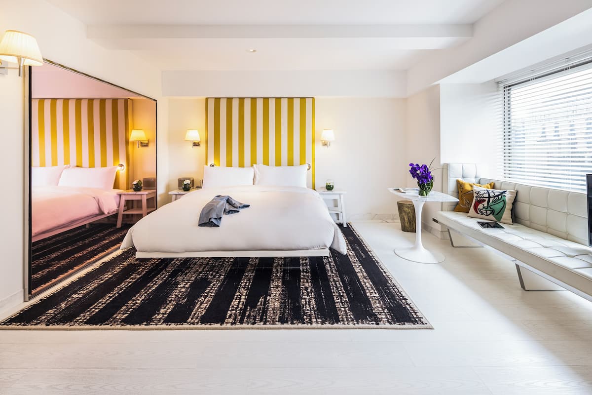 classic room, 1 king bed | premium bedding, free minibar, in-room safe, individually decorated