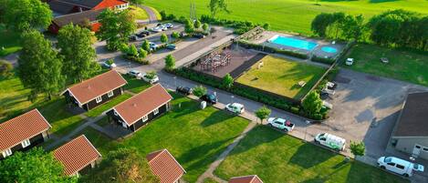 Family Apartment, 2 Bedrooms | Soundproofing, free WiFi, bed sheets