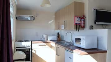 Standard Chalet, 2 Bedrooms | Private kitchenette | Full-size fridge, microwave, oven, stovetop