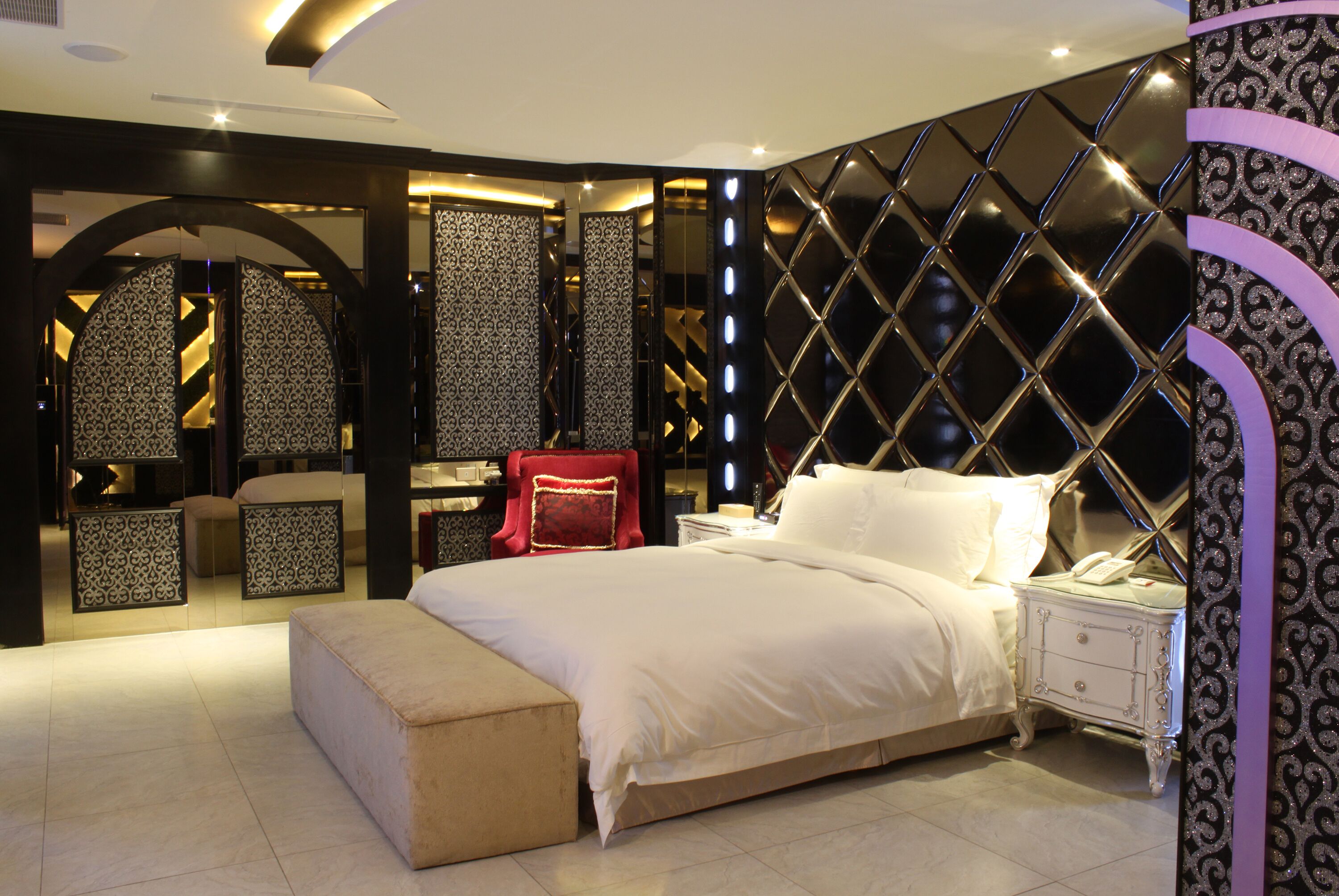 presidential suite (check in time starts from 6pm) | desk, soundproofing, iron/ironing board, free wifi