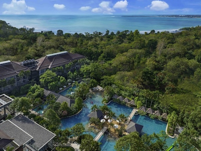 Mövenpick Resort & Spa Jimbaran Bali