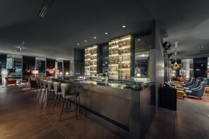 Lobby lounge - Crowne Plaza Podgorica by IHG (Podgorica)