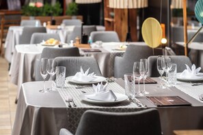 Terrace/patio - Crowne Plaza Podgorica by IHG (Podgorica)