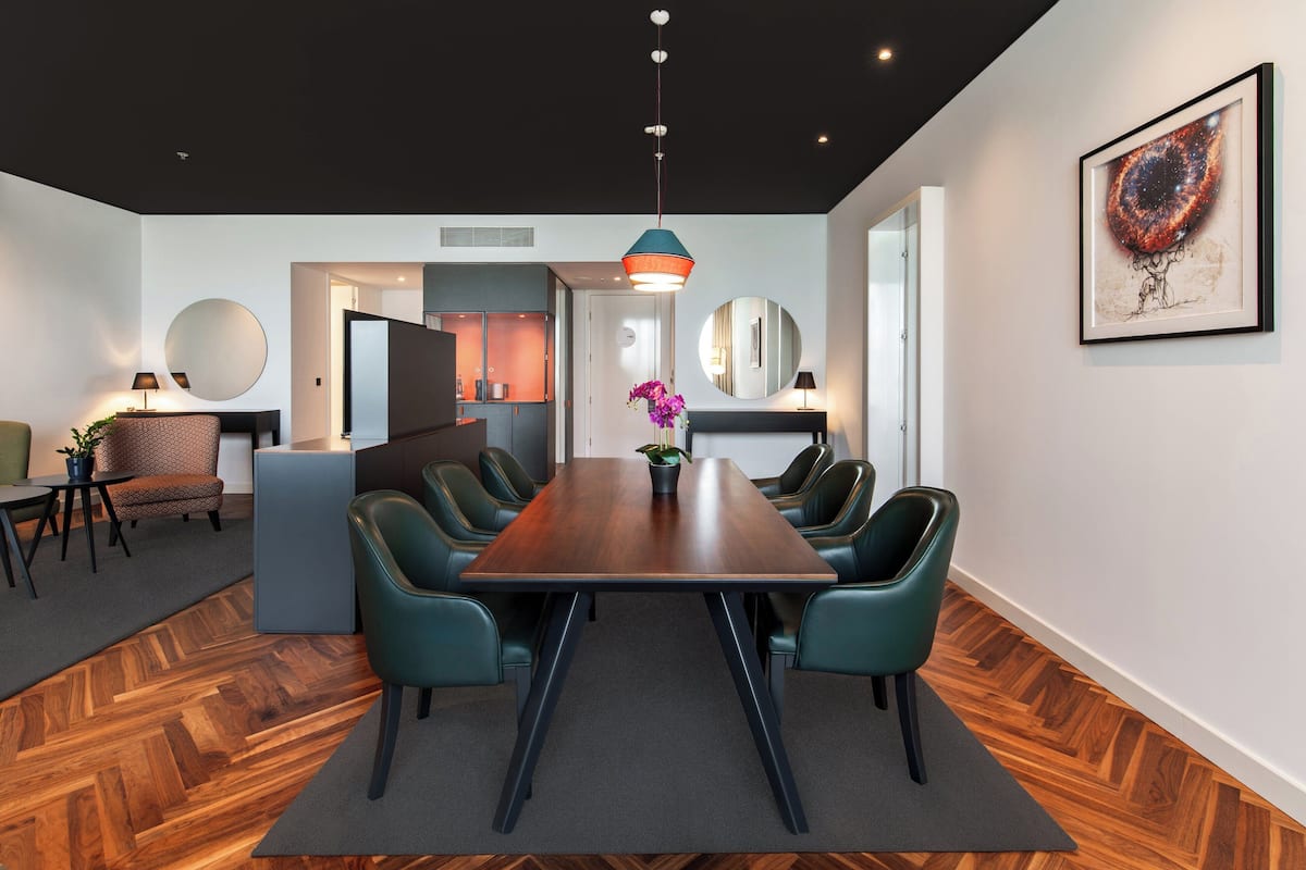 Suite (Diplomatic) | Servicios de la habitación
