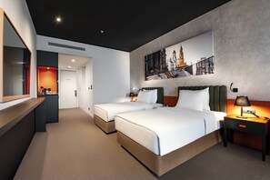 Hypo-allergenic bedding, minibar, in-room safe, desk - Crowne Plaza Podgorica by IHG (Podgorica)