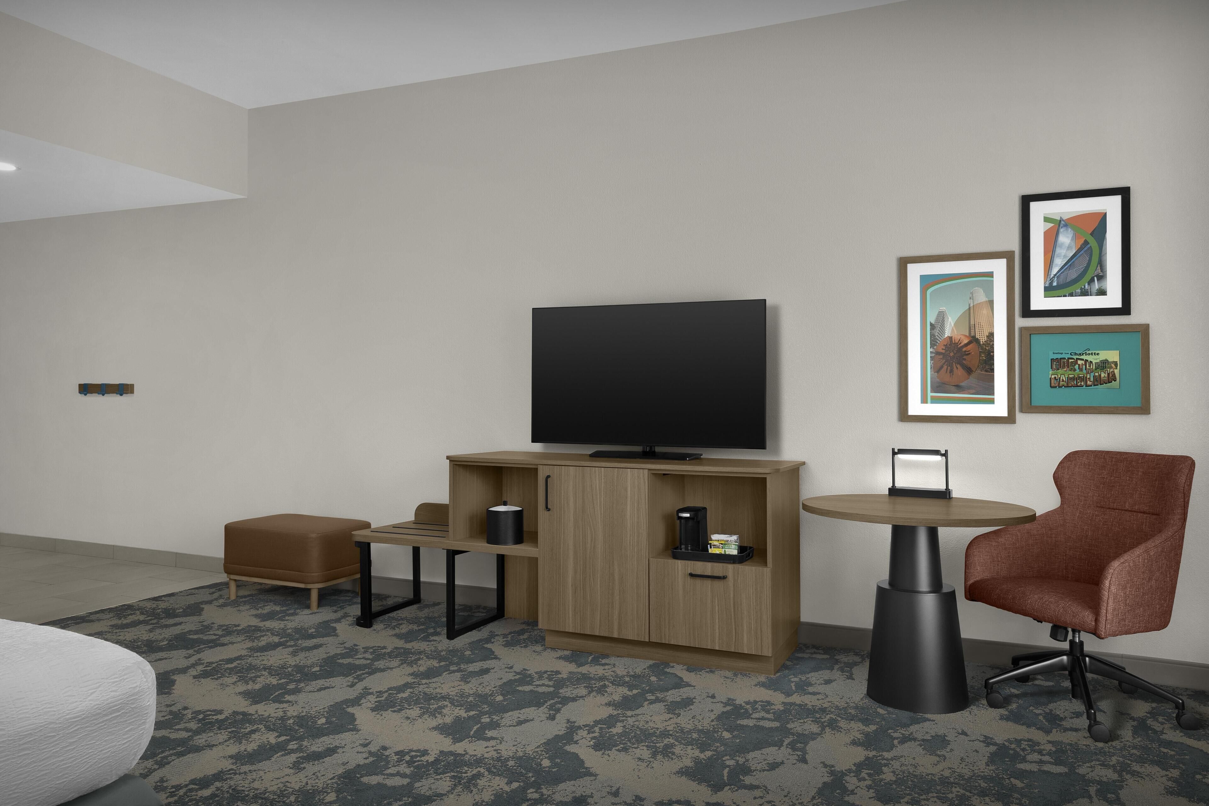 Room, 1 King Bed, Accessible, Bathtub (Mobility Accessible) | Desk, laptop workspace, blackout drapes, iron/ironing board