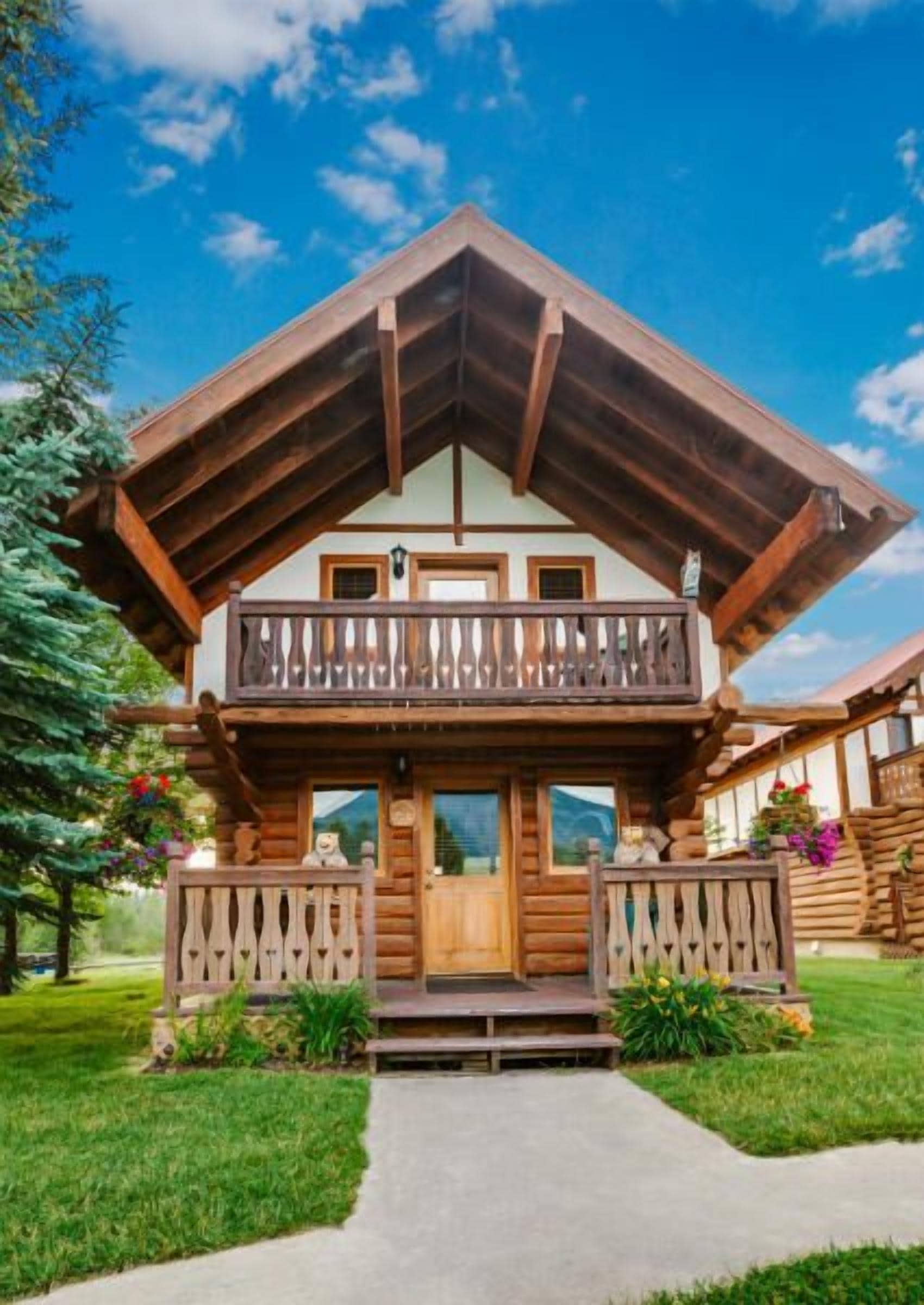 Two Bear Cabin | Ropa de cama de alta calidad, escritorio, tabla de planchar con plancha