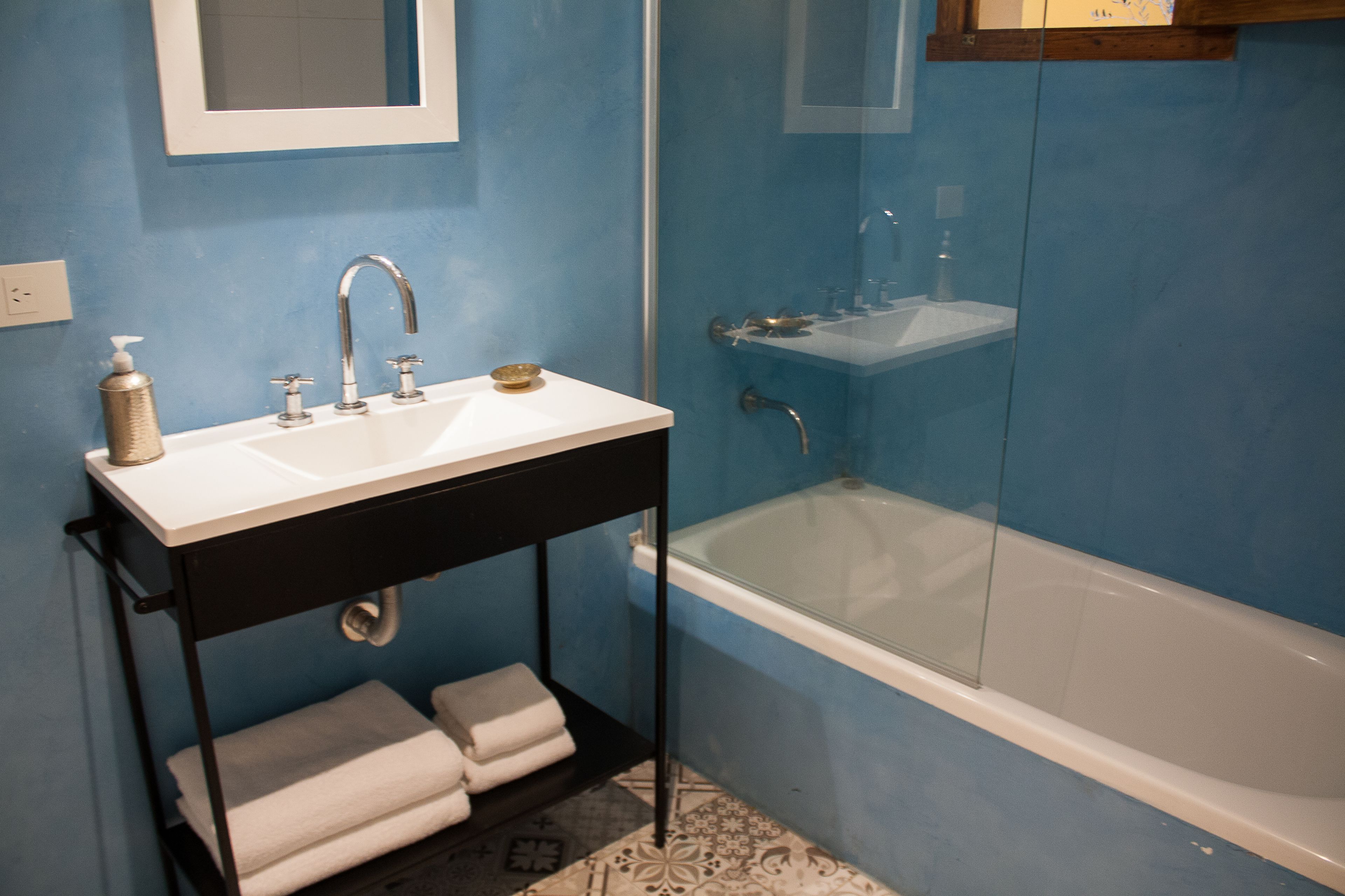 superior double or twin room | bathroom | rainfall showerhead, free toiletries, hair dryer, bidet