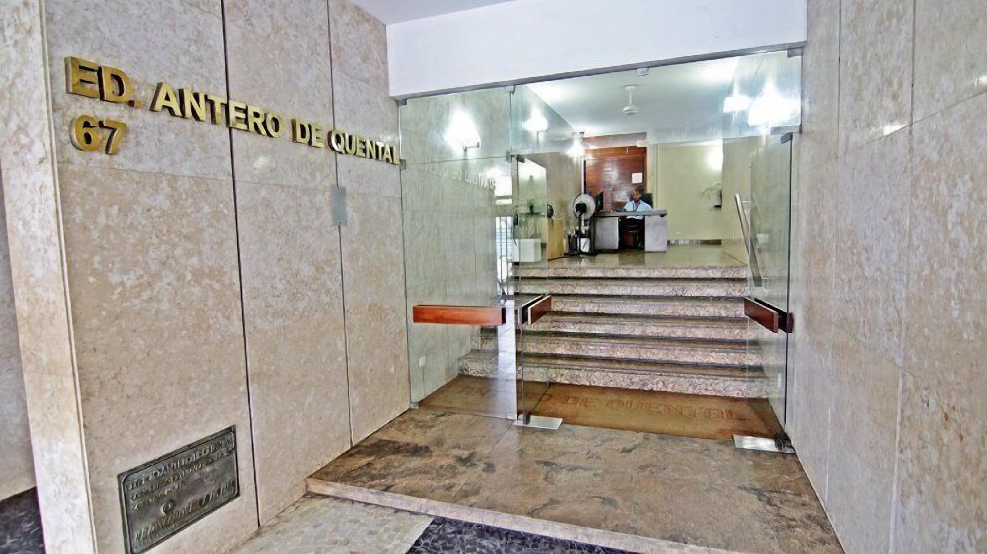 Apartamento urbano, 2 quartos, vista para a cidade, ao lado da praia | Spa