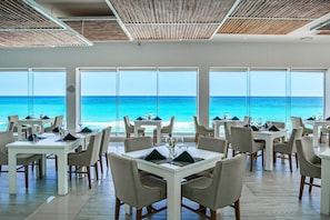 4 restaurants, breakfast, lunch, dinner served; international cuisine