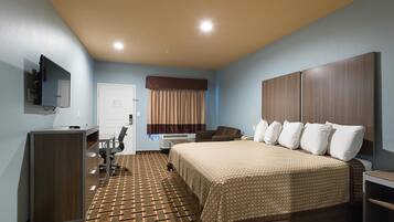 Schreibtisch, schallisolierte Zimmer, kostenloses WLAN, Bettwäsche