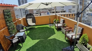 Sun deck - Pretty House Hostel (Lima)