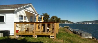 Beautiful Seaside Cottage