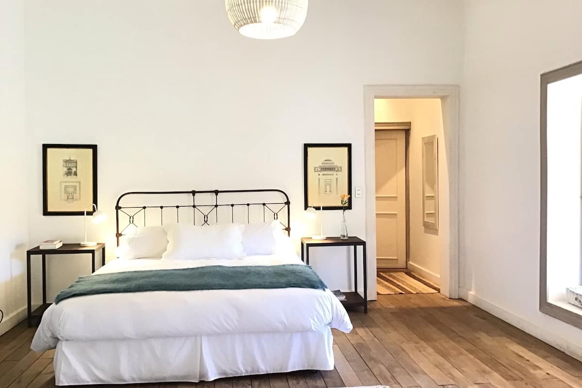 Master Suite | 1 bedroom, premium bedding, in-room safe, soundproofing