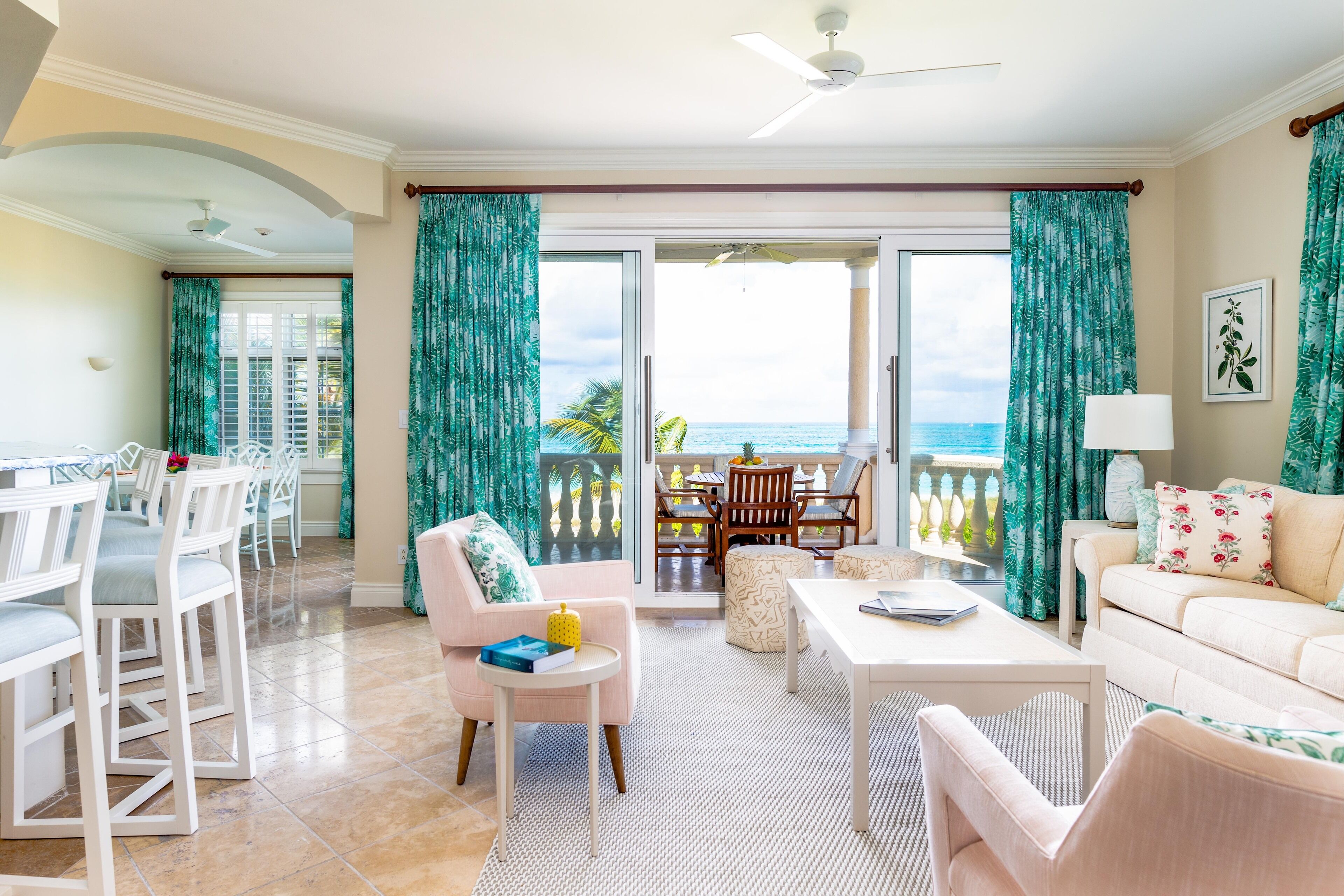 suite, 2 bedrooms, oceanfront | living area | flat-screen tv