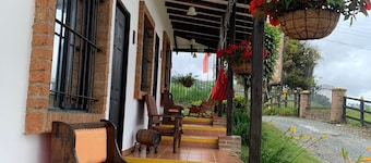 Mamatina Hotel