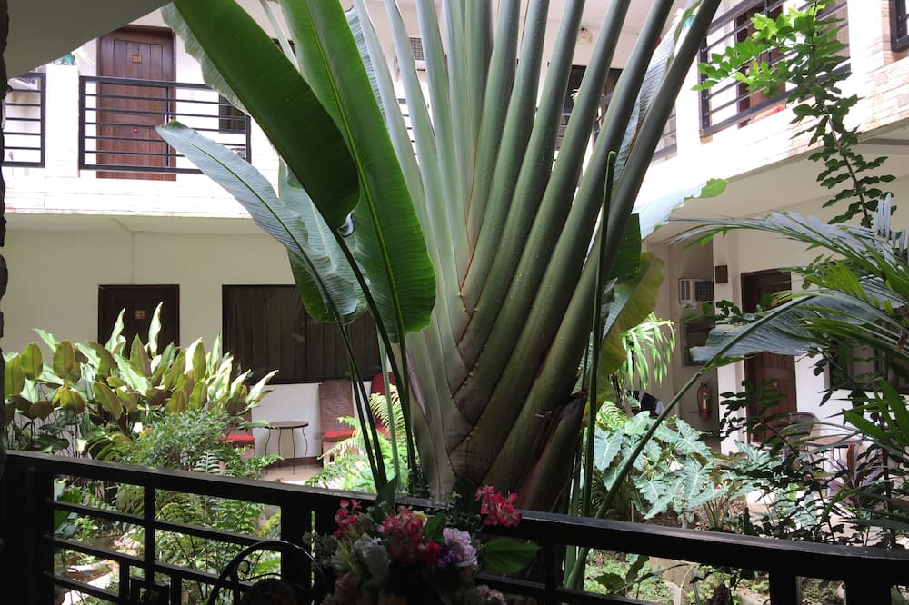 Balaibinda Lodge