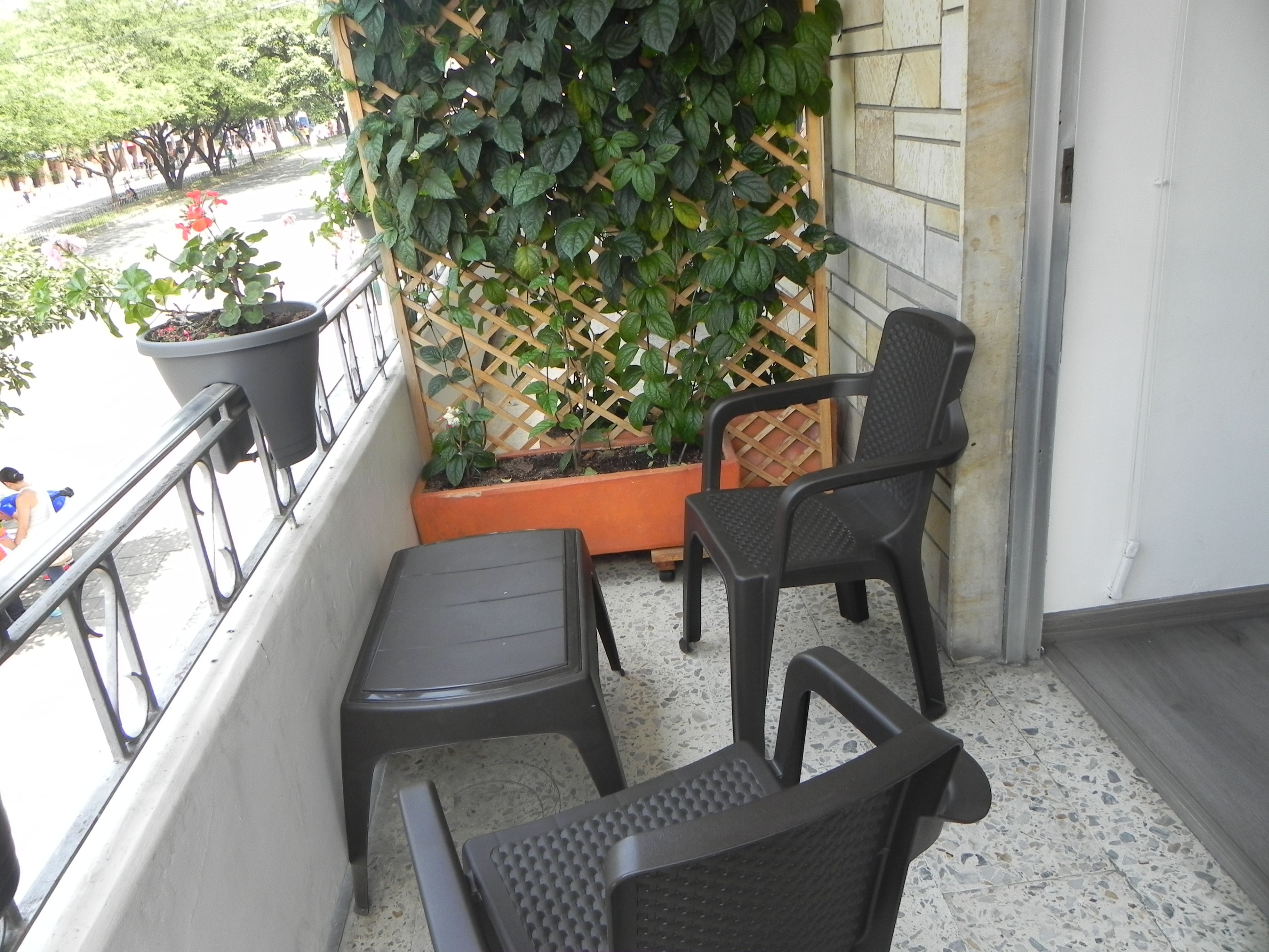 Basic Shared Dormitory, Mixed Dorm, Shared Bathroom | Iron/ironing board, free WiFi