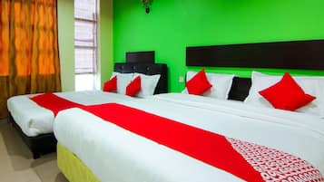 Family Suite | 1 bedroom, laptop workspace, free WiFi, bed sheets