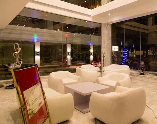 Lobby-Lounge