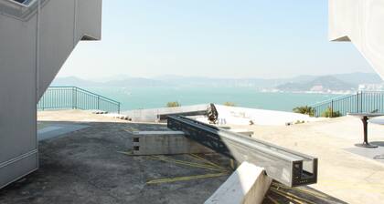 Hong Kong Island YHA Jockey Club Mt. Davis Youth Hostel