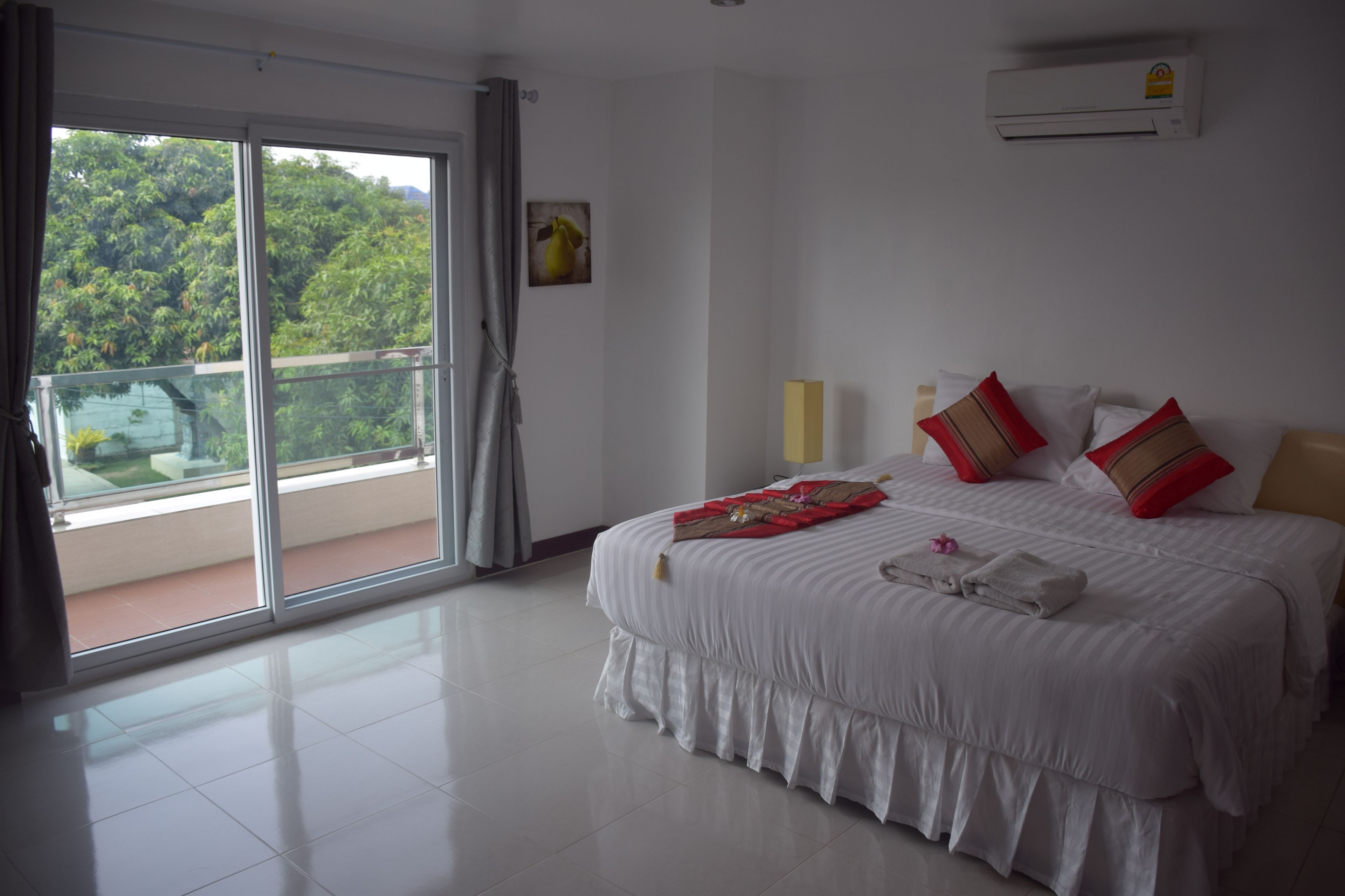 Lys | Draps italiens Frette, literie de qualité supérieure, surmatelas