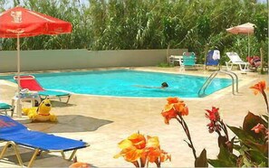Seasonal outdoor pool - Keti Apartments (Rethymno)