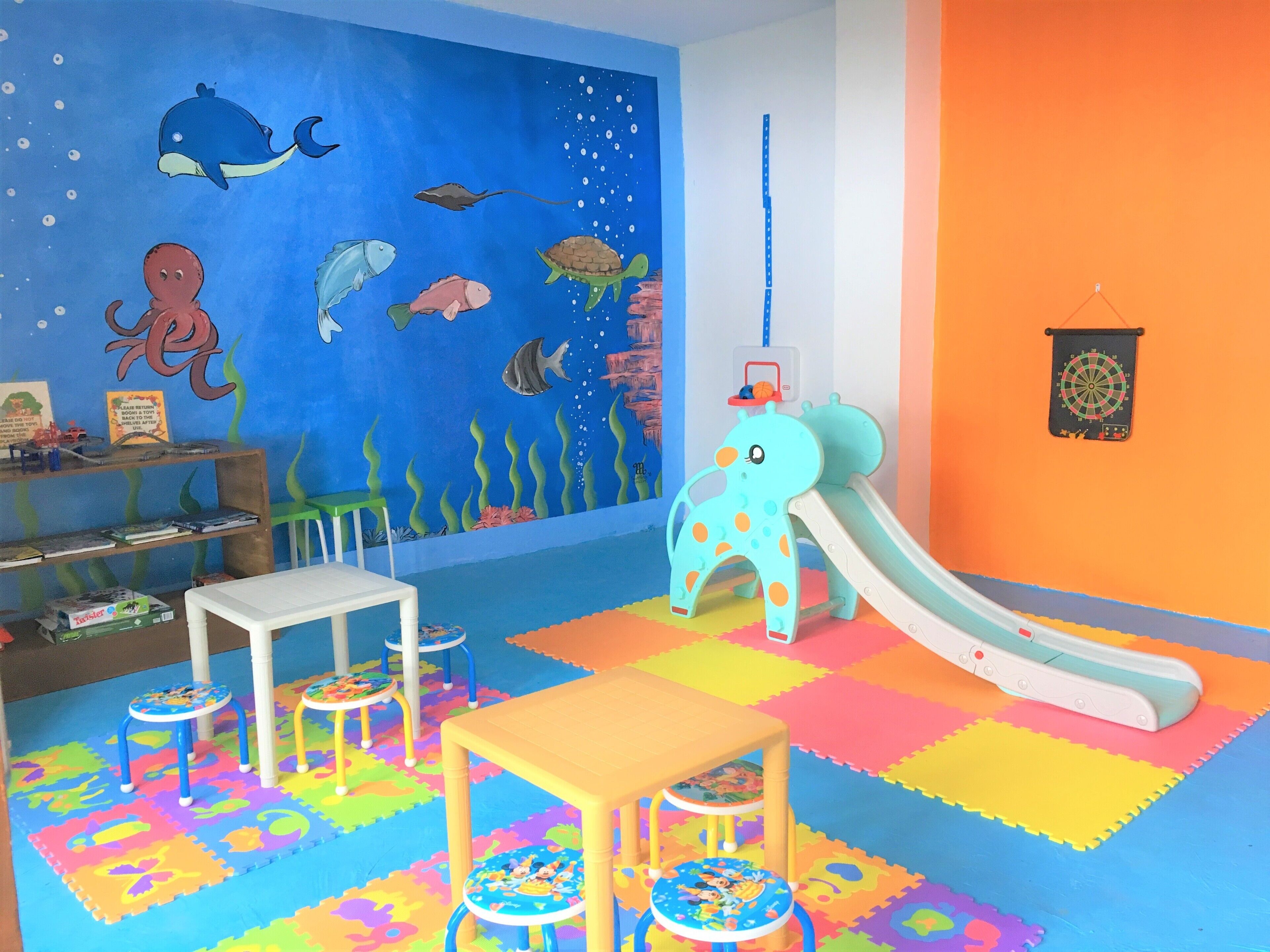 children’s play area – indoor