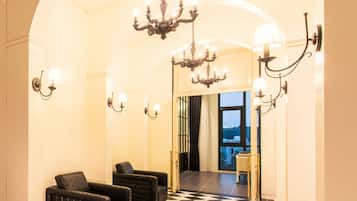 Individually decorated, individually furnished, laptop workspace