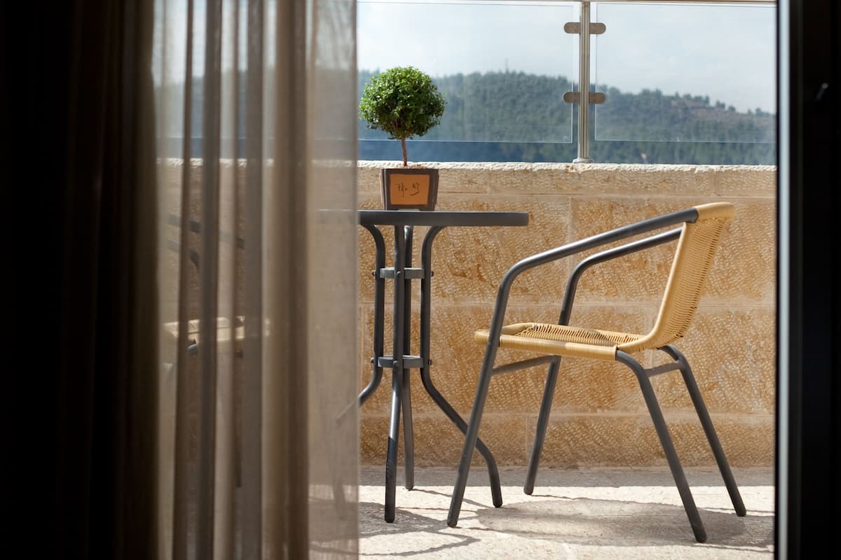Superior kamer, uitzicht op bergen | Balkon