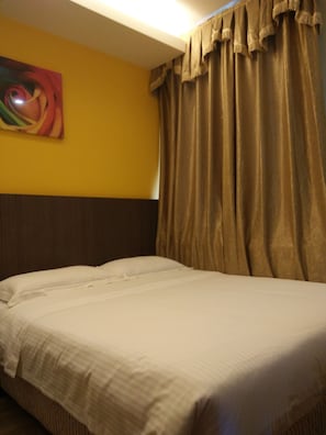 Iron/ironing board, free WiFi - Check Inn KK (Kota Kinabalu)