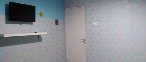 Standard Room | Premium bedding, free WiFi