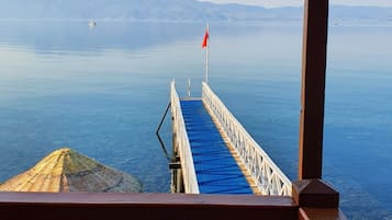 Private beach, free beach cabanas, sun loungers, beach umbrellas