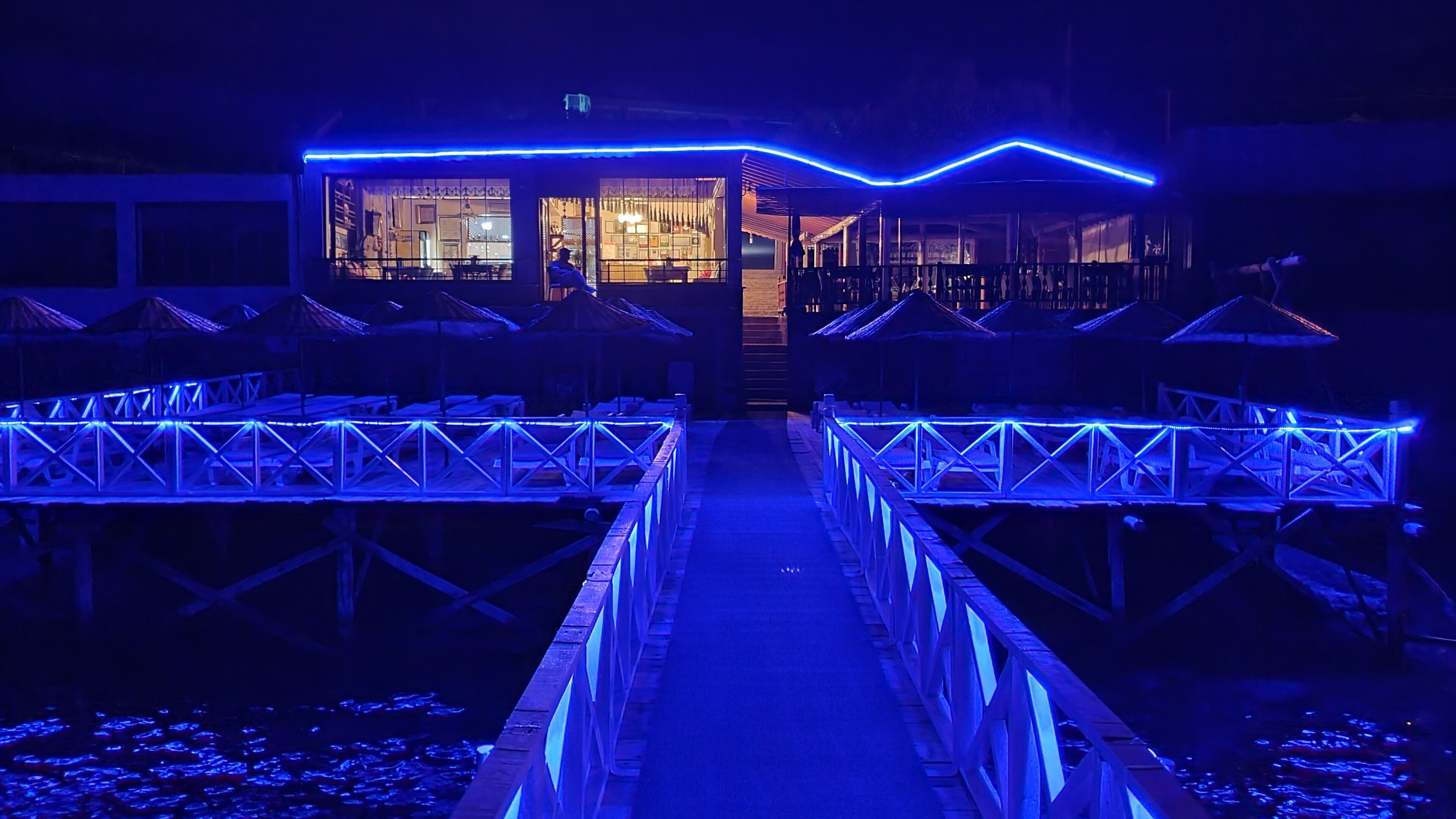 private beach, free beach cabanas, sun-loungers, beach umbrellas